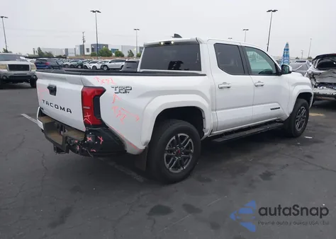 2024 Toyota Tacoma Double Cab/Sr5/Trd Sport/Trd Off Road/Ltd z USA, uszkodzony, nr VIN 3TMLB5JN8RM044773